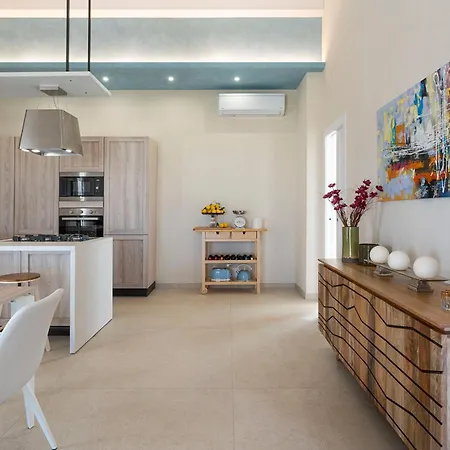 Mora Villa *