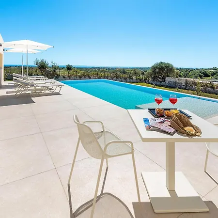Mora Villa *