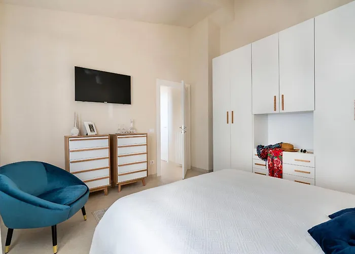 Mora רוסוליני